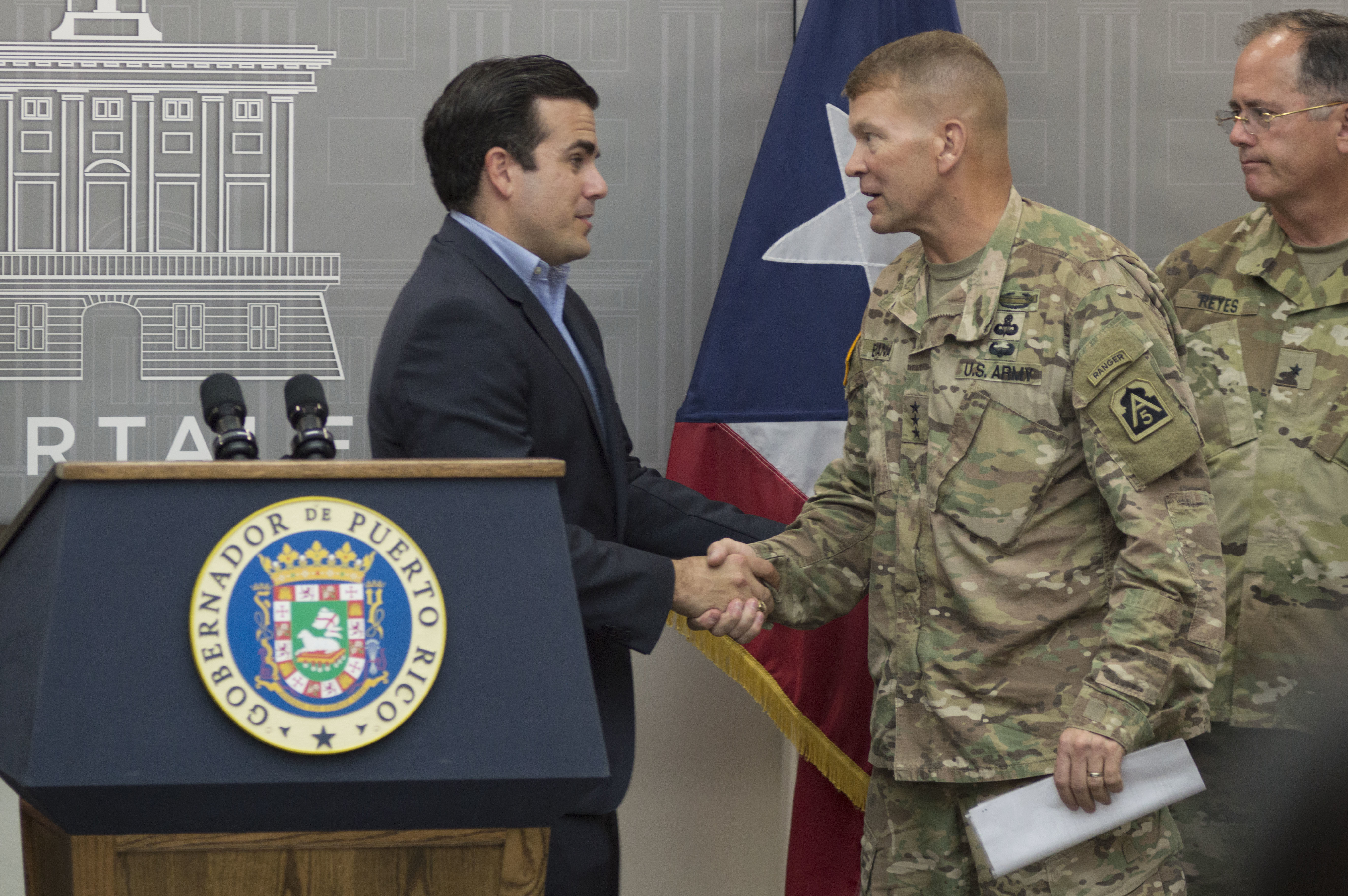 Press conference — María recovery operations (2017)